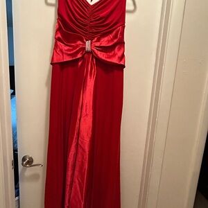 Scott McClintock Red Dress